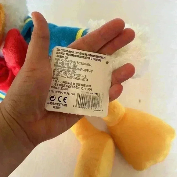 Disney - Picture 4 of 5